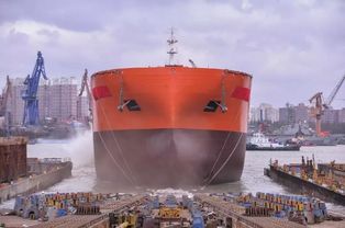 滬東中華新38000噸雙相不銹鋼化學品船提前一月下水